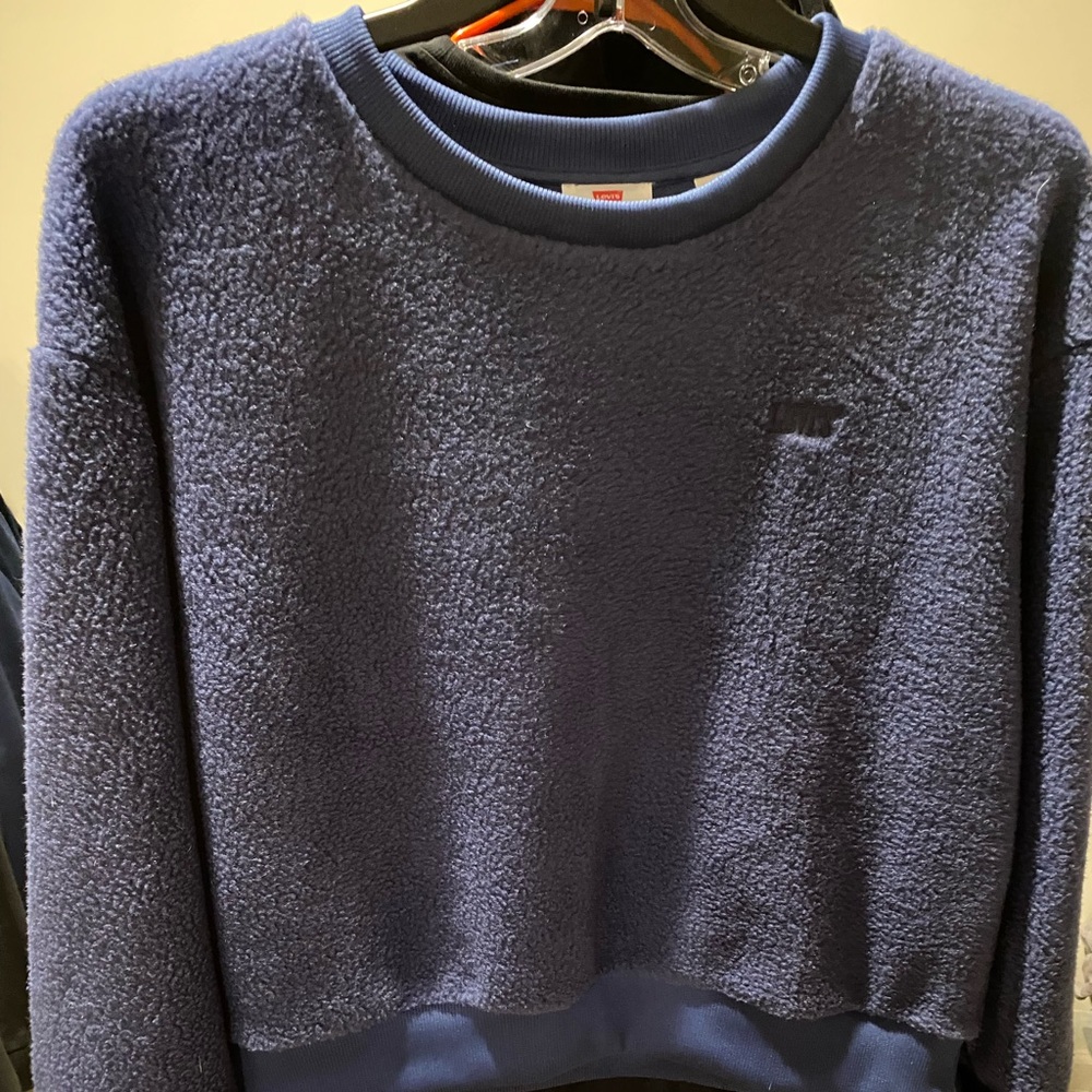 Women’s Levi’s Fleece Pullover